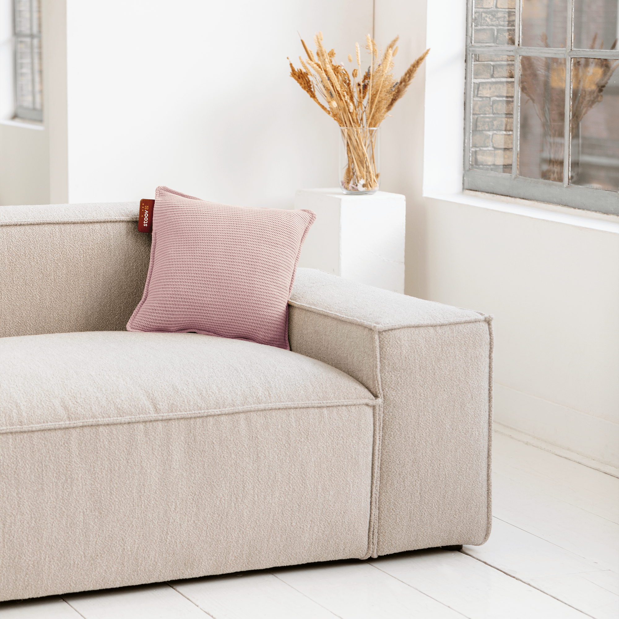 Secondary hover image #color_old-pink