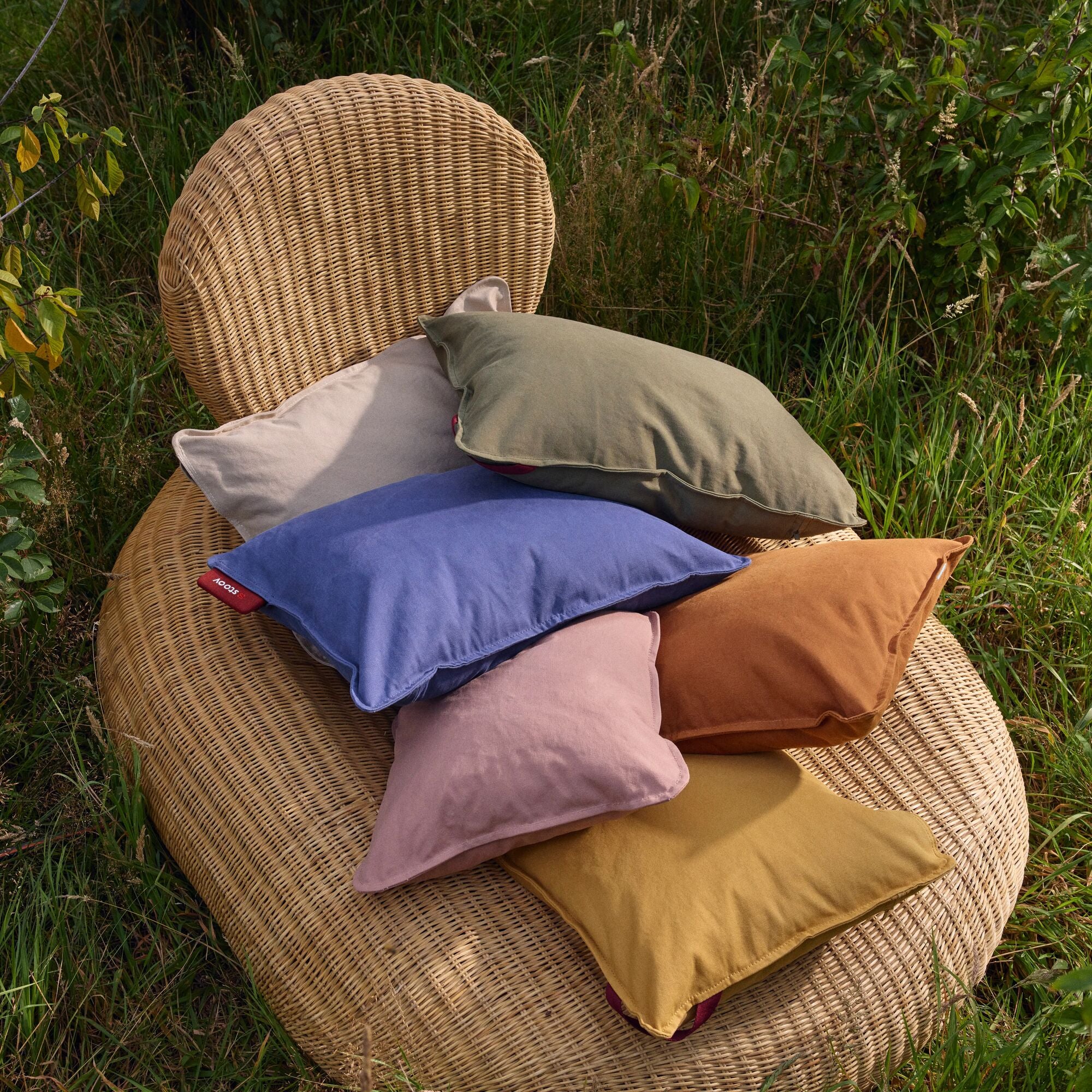 #color_soft-beige